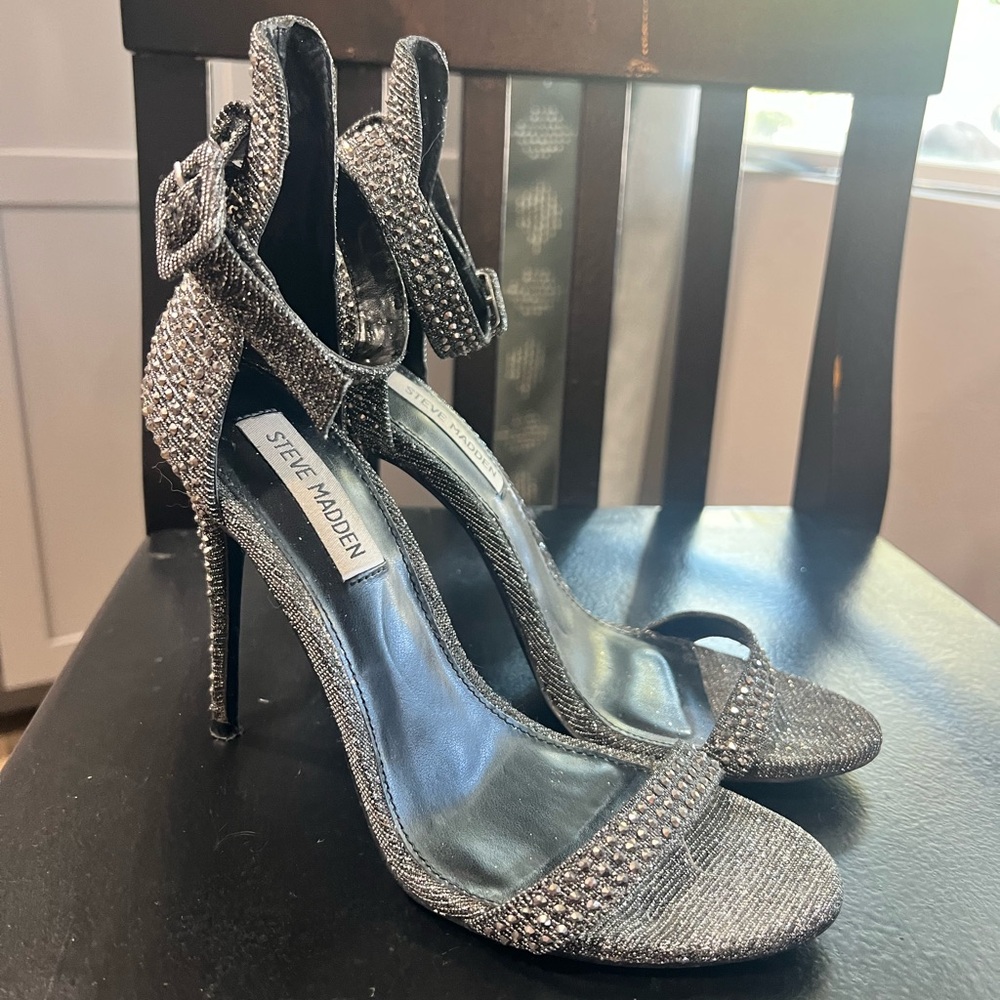 Steve Madden Glittering Silver Heels